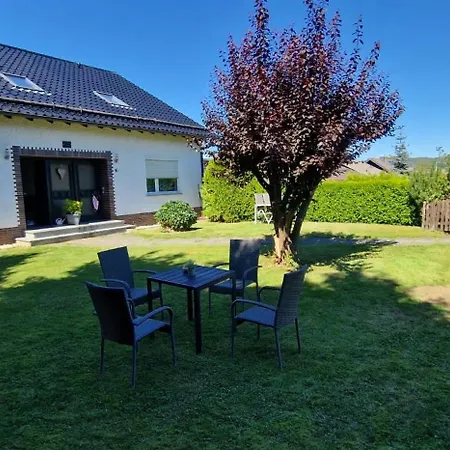 Fewo Hoheeifel, 1 Haus Mit 2 Apartments 5 Schlafzimmer In Kelberg Naehe Nuerburgring Exterior photo