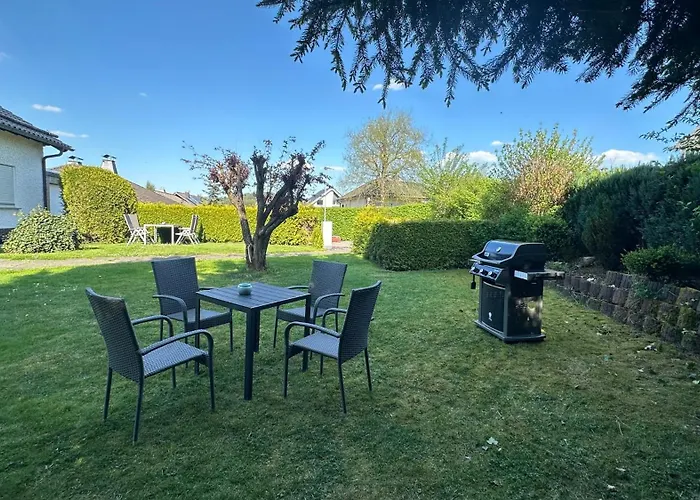 Fewo Hoheeifel, 1 Haus Mit 2 Apartments 5 Schlafzimmer In Kelberg Naehe Nuerburgring
