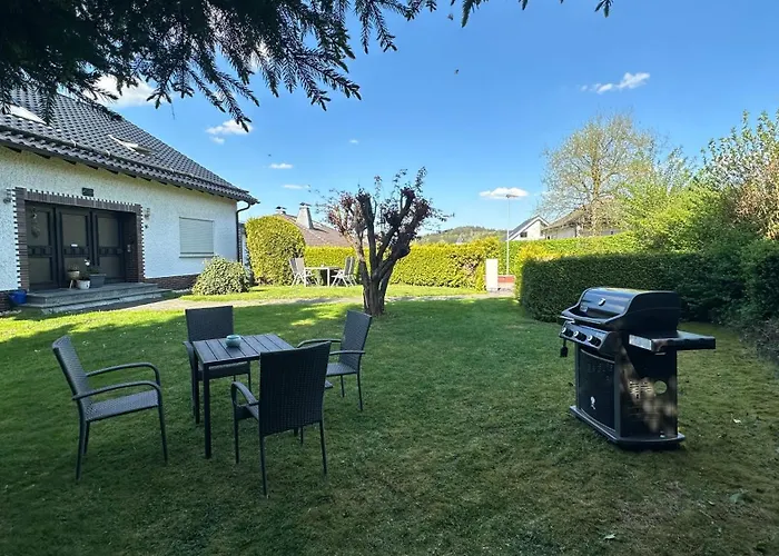 Fewo Hoheeifel, 1 Haus Mit 2 Apartments 5 Schlafzimmer In Kelberg Naehe Nuerburgring