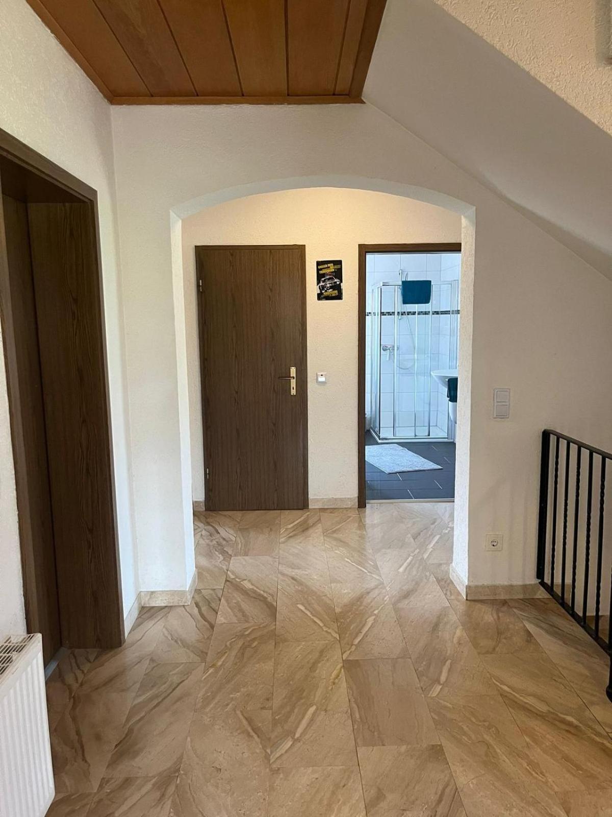 Hoheeifel, 1 Haus Mit 2 5 Schlafzimmer In Naehe Nuerburgring * Kelberg