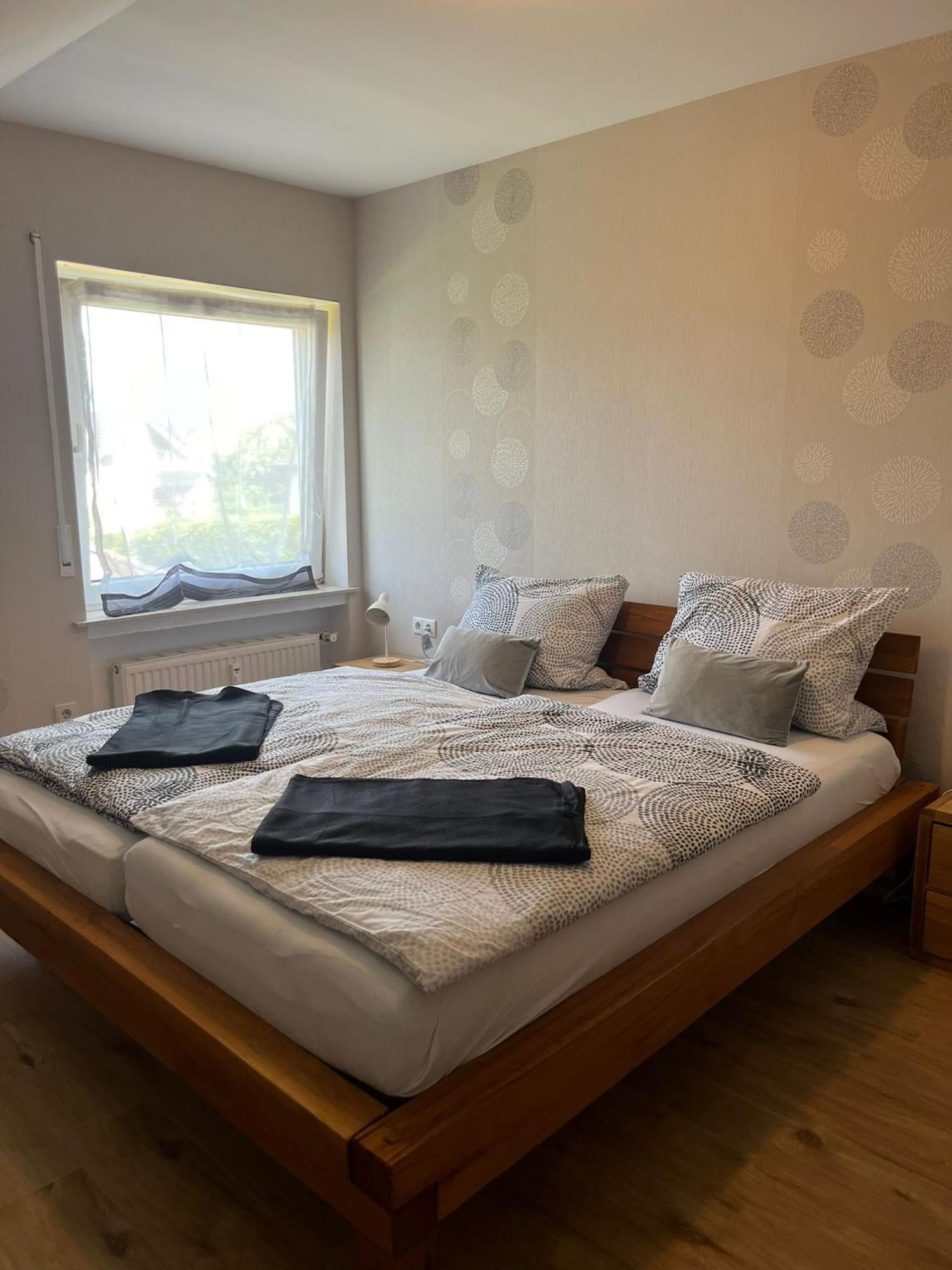 Hoheeifel, 1 Haus Mit 2 5 Schlafzimmer In Naehe Nuerburgring * Kelberg