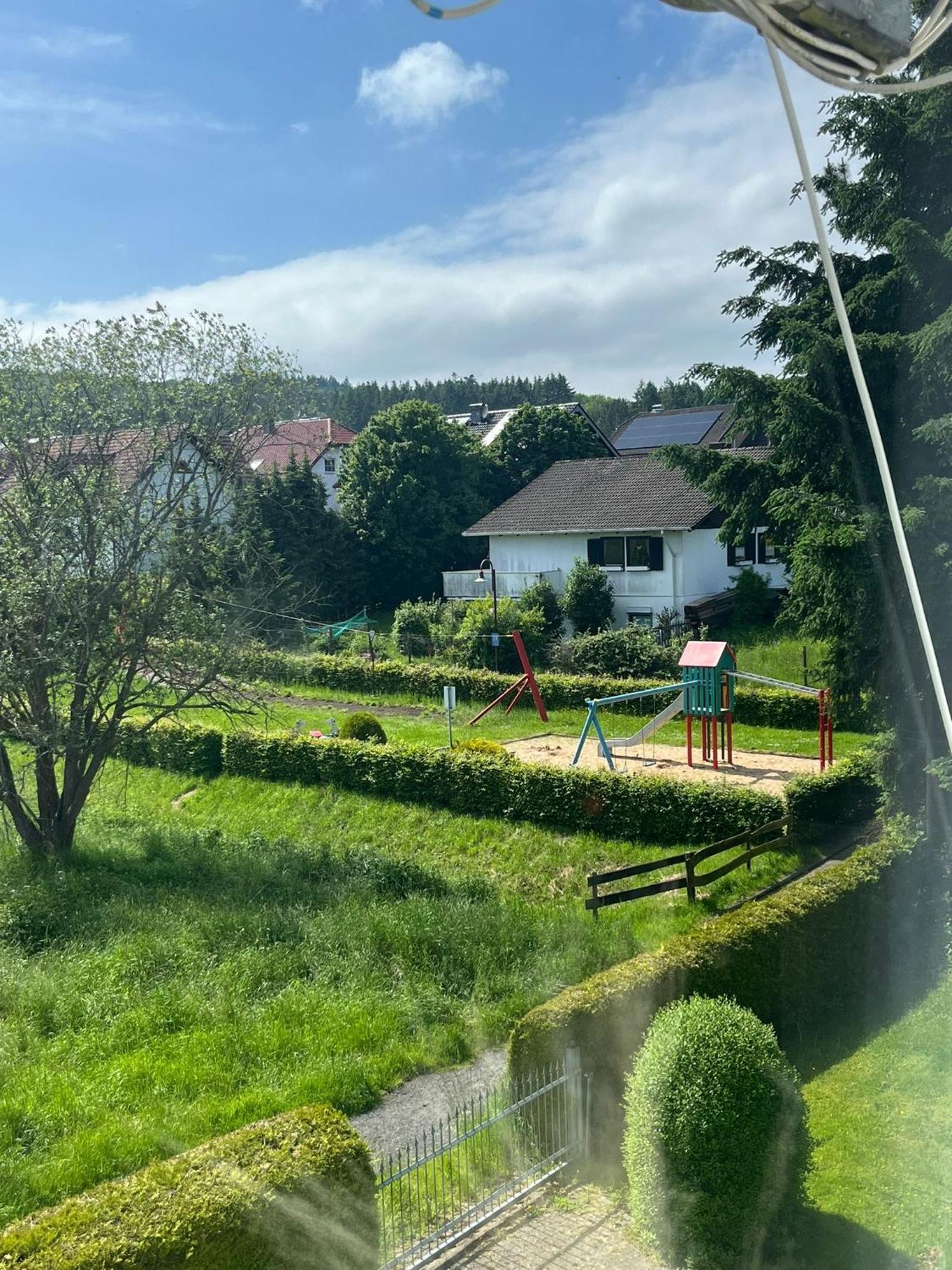 Hoheeifel, 1 Haus Mit 2 5 Schlafzimmer In Naehe Nuerburgring Apartment Kelberg